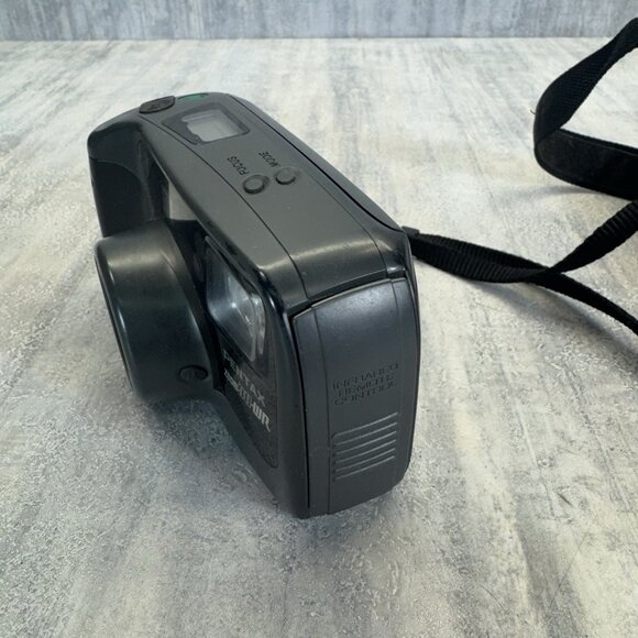 Pentax Zoom 90WR 35mm Point & Shoot Film Camera. Japan. Water Resist. UNTESTED. - Picture 5 of 13